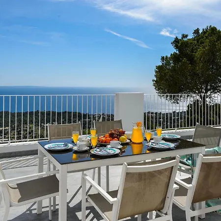Sky Line Villa